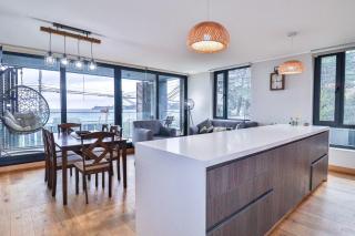 HOM I Depto Familiar 3D2B con vista al Lago - 5