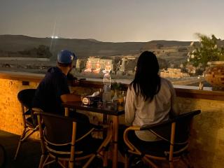 Seven Pyramids View Inn - 1