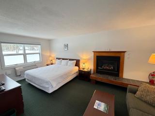 Stowe Motel & Snowdrift - 8