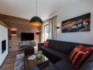 Chalet with Sauna and Natural Pool - 9