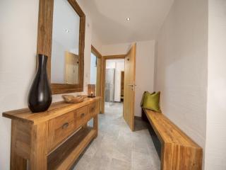 Stylish Alpine Chalet with Carport - 2