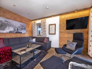 Chalet Retreat near Kitzbuhel Alps - 9