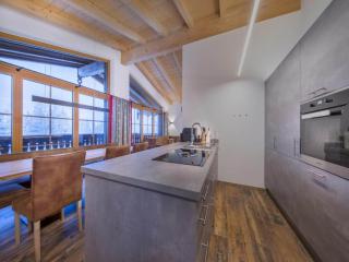 Chalet with shared swimming pool - 2