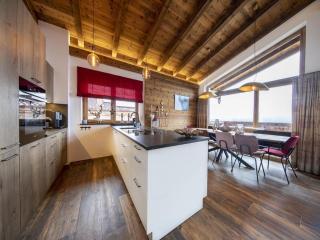 Ski-Friendly Chalet in Neukirchen - 6