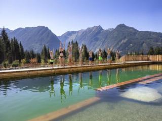 Chalet near Ski Lift with Garden - 6