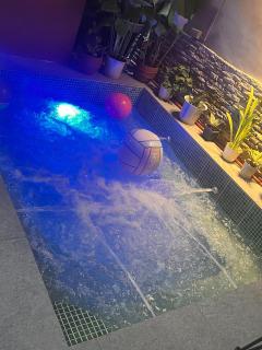 RQ Pool Villa - 2 - 3