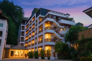 C233 Condo 650m Surin 1BR with Pool &Gym Prime Location - 0