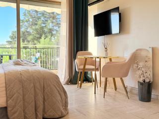 My Resid Appart Cannes Marina vue piscine - 7