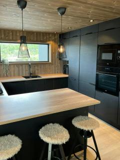 Off-Grid Cabin With Mountain Views - 6