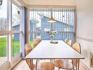 Modern Retreat by Golf Course - By Traum Ferienwohnungen - 9