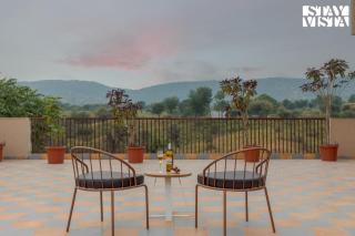 StayVista at Kankas House - BBQ & Bonfire - 1