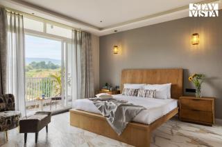 StayVista at Kankas House - BBQ & Bonfire - 4