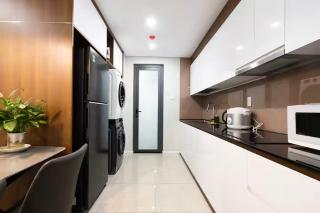 Vinh Hoi D4 Emily in Saigon - Ho-Chi-Minh-Stadt - 5