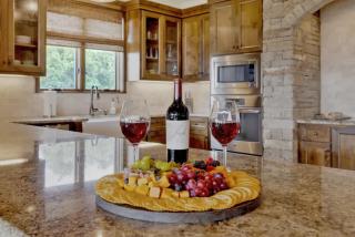 Canyon Lakehouse Panoramic Lake Views with Firepit! - 3