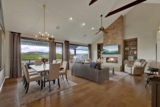 Canyon Lakehouse Panoramic Lake Views with Firepit! - 7