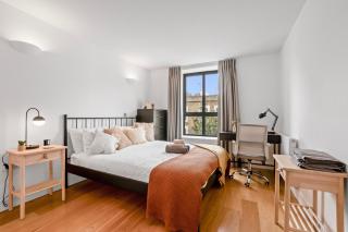 Kings Cross 3BR Free Parking Prime Location - 9