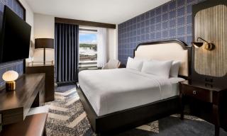 The Brock Niagara Falls Fallsview, Tapestry by Hilton - 1