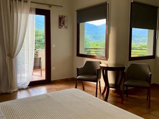 Gea Kaimaktsalan Hotel & Spa - Kato Loutraki - 1