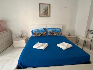 Donna Luisa - 2
