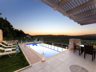 Splendid Villa in Achlades with Private Pool near Bali - 3