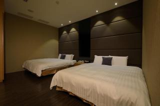 The Sun Hot Spring & Resort - 9