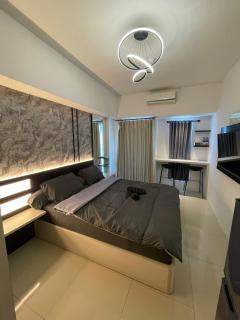 Studio Orchard Apartment Pakuwon Mall by ASH with wifi, Netflix, water heater - 0