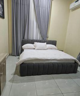 Wood Lake Apartment - 1