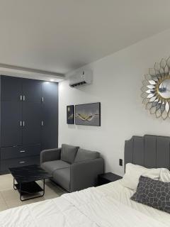 Duke Home - Serviced Apartments - Sophia Center - 6