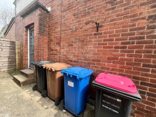 Spacious 3 bed home in manchester - Manchester - 4
