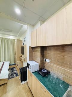 The expo stay - 3