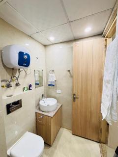 The expo stay - 2