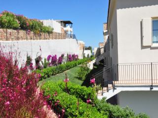 elegant apartment near the beach of Baja Sardinia - 9