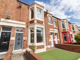 Pass the Keys Charming Seaside Retreat 2BR Flat in Cullercoats - 9