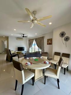 Puchong Trigon Residence Setiawalk 6-8 Pax LRT 5Mins BY Marvels Homestay - 9