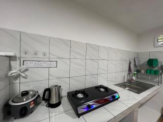 Alur Homestay Casa 4 Bedrooms - 1