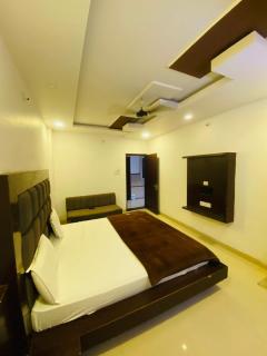 Hotel Parihar Palace - 6