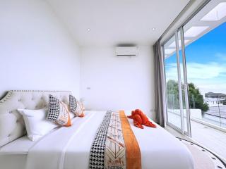 Bobut beach, Koh Samui, Thailand, half mountain sea view, four-bedroom, four-bathroom villa B - 4