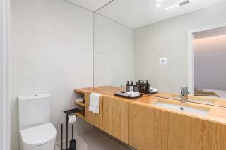 Urban Oasis Six Suites Apts Porto - 7