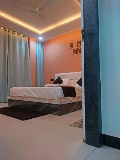 Hotel HM GRAND - 2