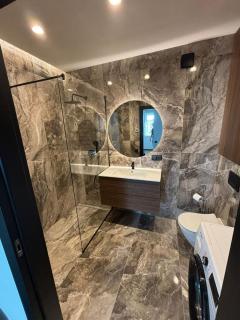 Sun apartments, Self Check-in and FREE parking - 1