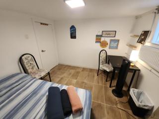 Affordable/Quiet Private Room - Toronto - 4