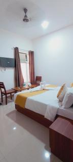 Hotel Urban 49 - Noida - 5