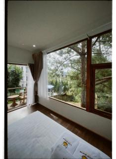 Cloudy Mountain Premium - 1