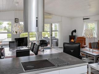 6 person holiday home in Ulfborg - 1