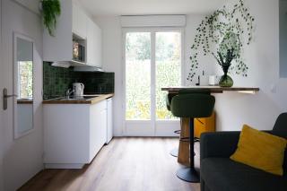 Studio entièrement rénové avec patio - 2 personnes - 7