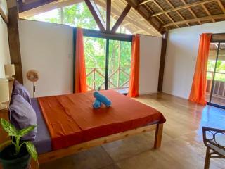 Spacious 2BR Villa with Garden - 6