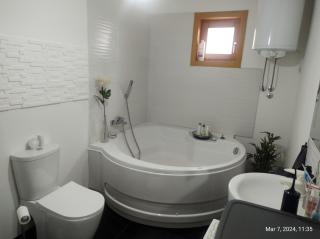 Quiet Vineyard House - 9