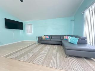 Villa Tranquil Tides - 1