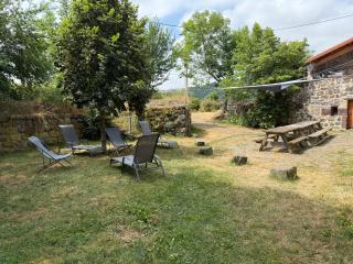 Gîte L'ESTAOU, 3 épis, 15 pers, 18 couchages - Ancienne ferme rénovée - Label Ecogîte - 4