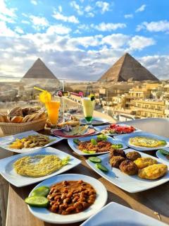 Aladdin Pyramids Spirit Inn - 9